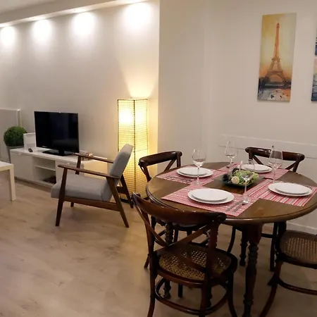 Plaza Monterrey Parking Opcional By Salamancavacacional Apartament